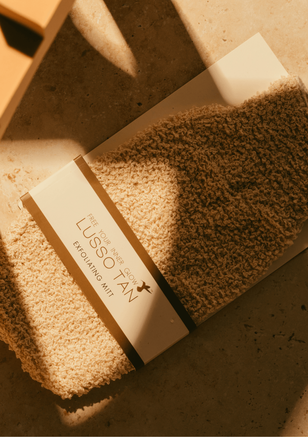 Lusso Exfoliating Mitt